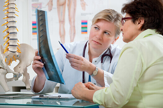 It’s Important to Maintain a Healthy Weight Before Having Spine Surgery in Los Angeles, CA