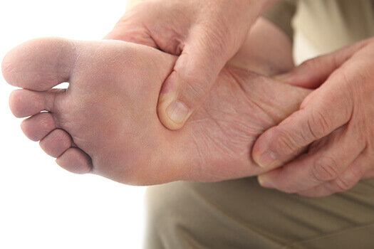 How Aching Feet can Lead to Back Pain in Los Angeles CA