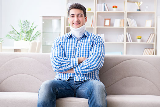 4 Home Remedies for Whiplash Pain in Los Angeles, CA